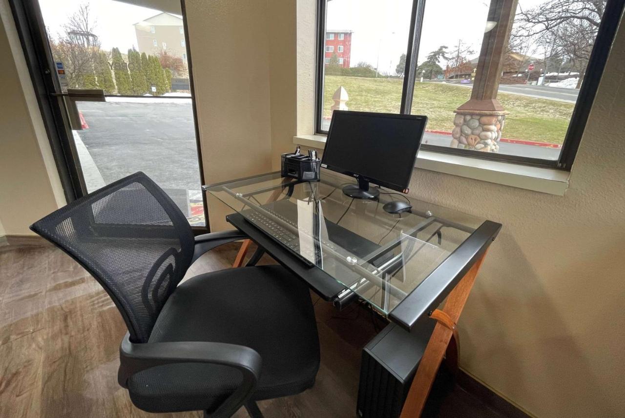 Fairbridge Inn & Suites Moscow - Pullman Luaran gambar